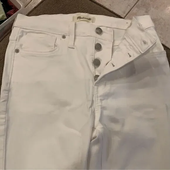 Madewell 9" Mid-Rise Button Fly Skinny Jeans in Pure White 26 - Picture 4 of 7